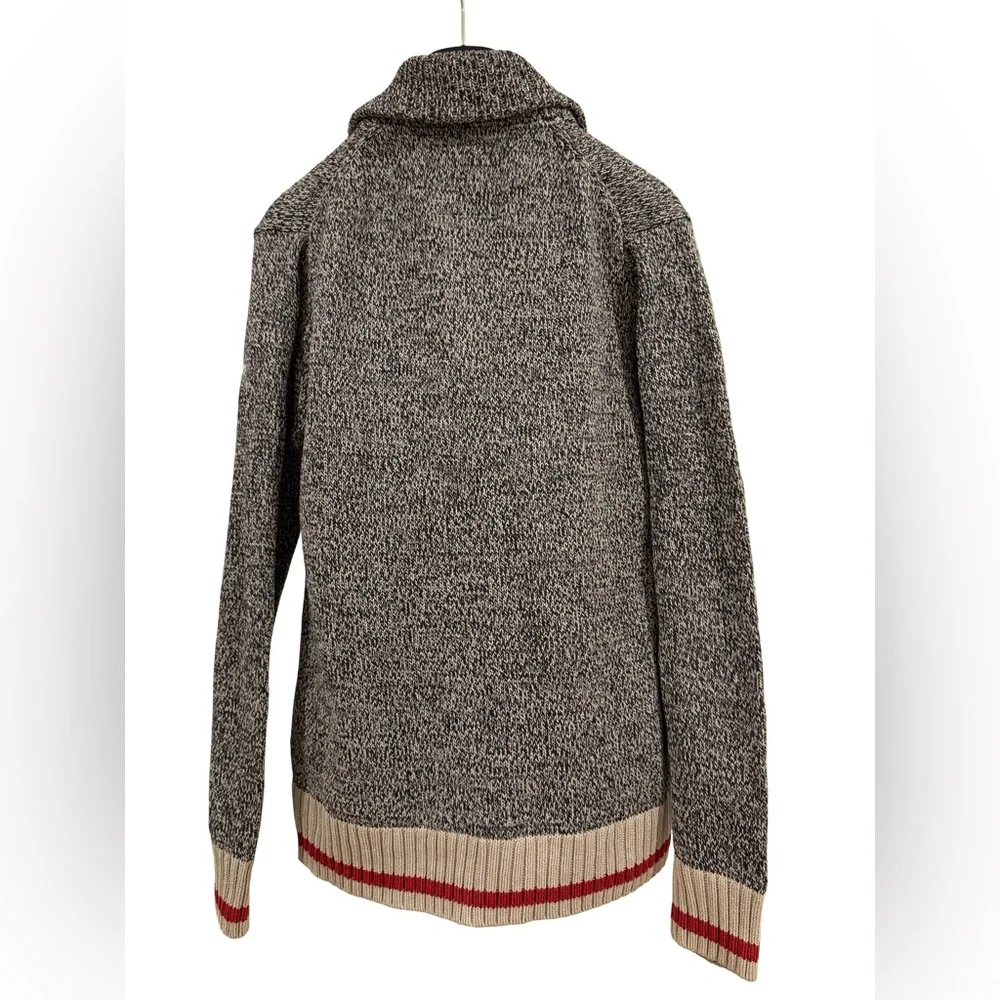 Roots Gray and Cream Cardigan with Red Accents - Picture 4 of 6